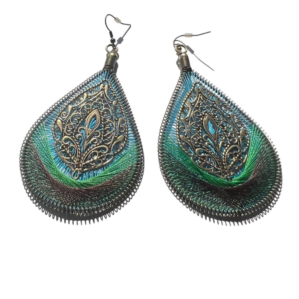 MI AMORE Peacock Dangle-Earrings Colorful & Silver-Tone Colored
